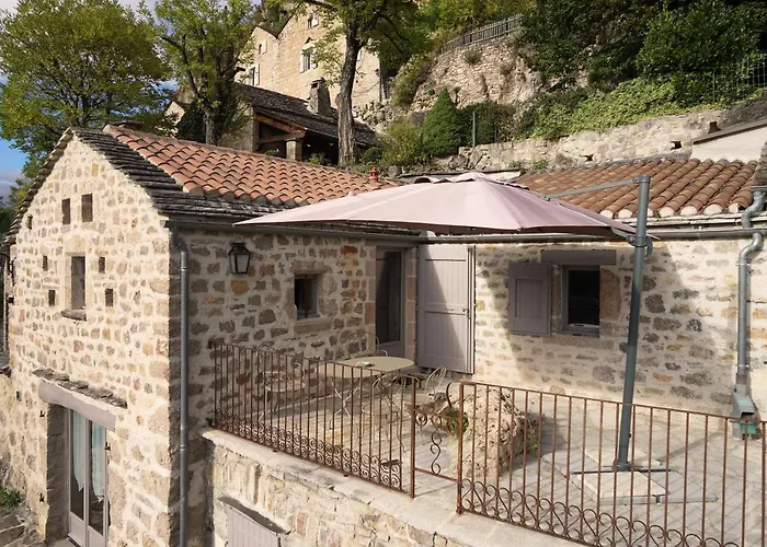 Le Colombier Saint-veran * La Roque-Sainte-Marguerite