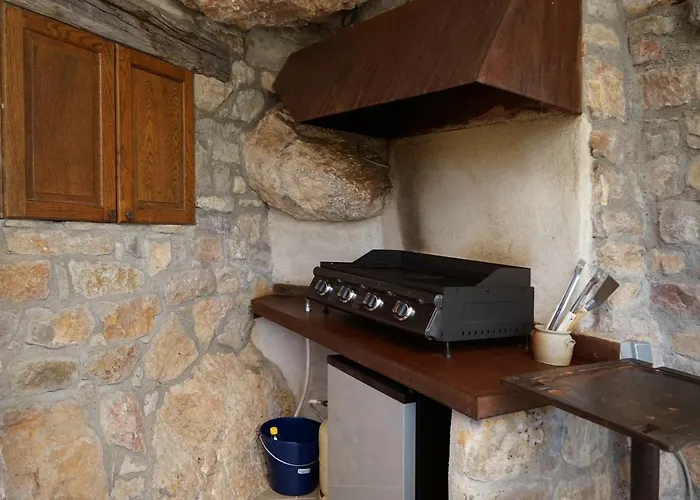 Le Colombier Saint-véran * La Roque-Sainte-Marguerite